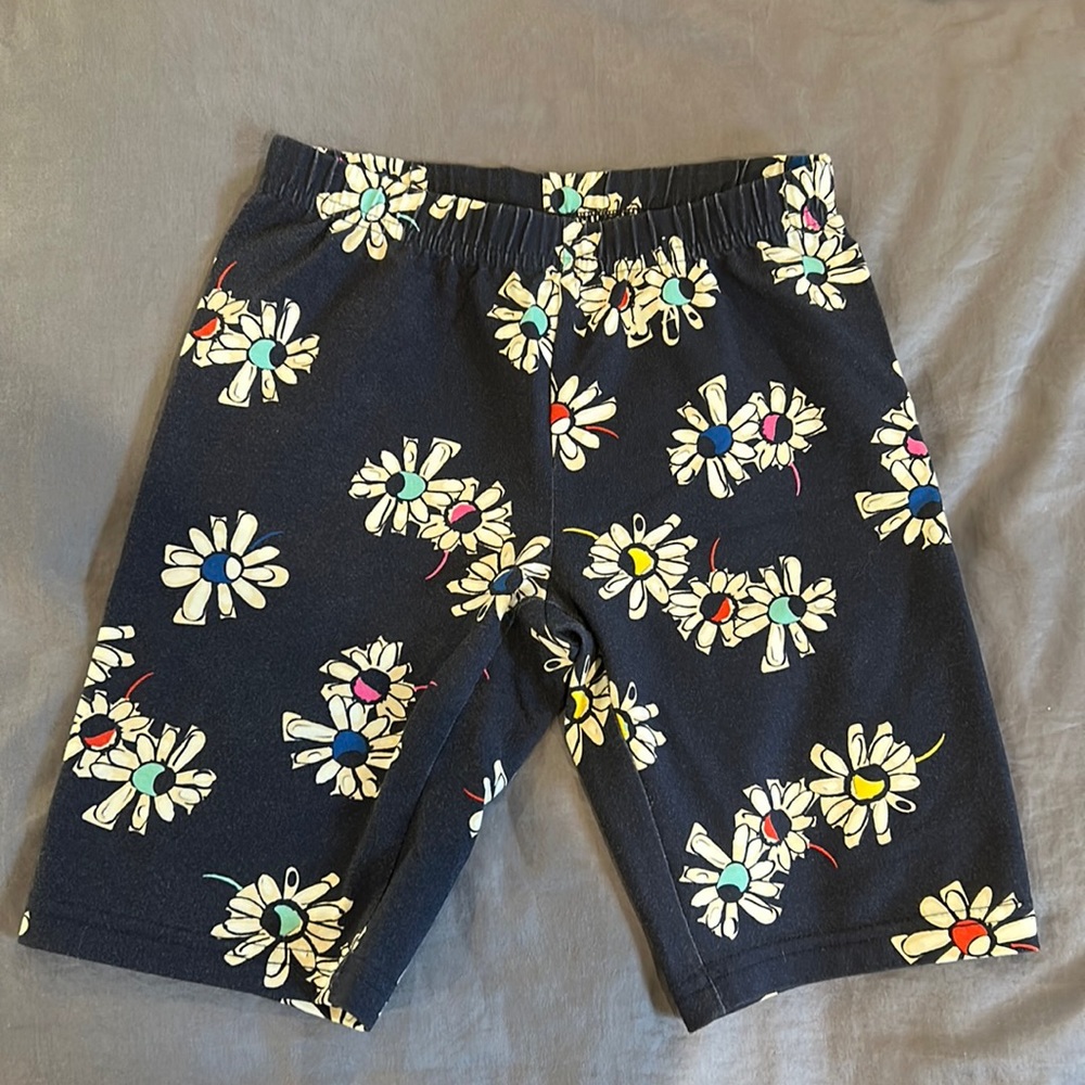 EUC Hanna Andersson blue daisy biker shorts